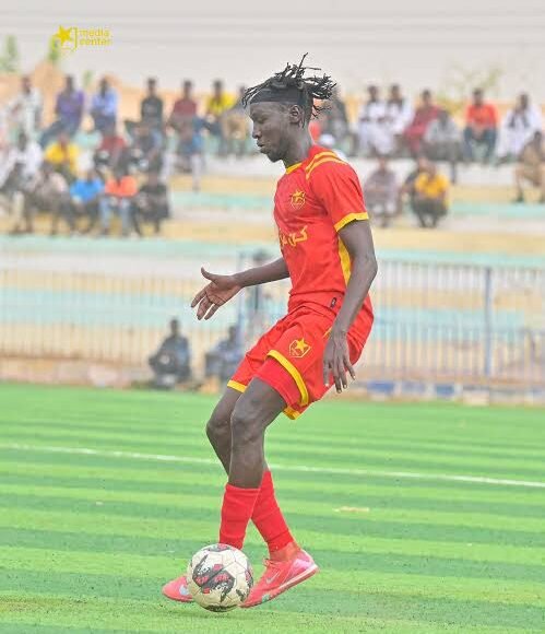 الرباعي يدعم قائمة المريخ قبل قمة الدوري الرواندي