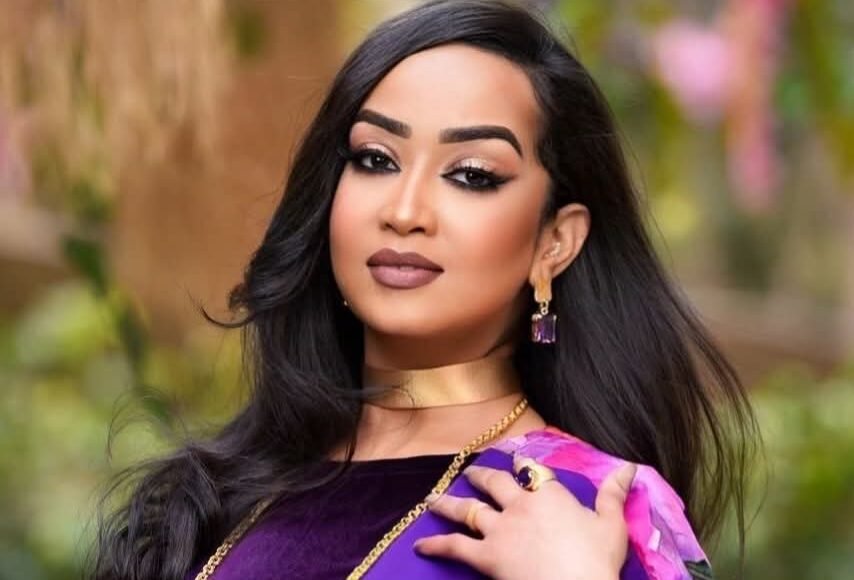 بعد غياب سنوات… ريماز ميرغني تعود لبرنامج “أغاني وأغاني